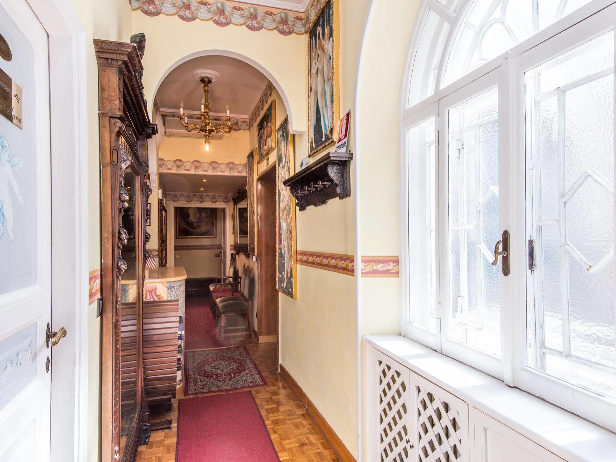 Residenza Risorgimento Ξενοδοχείο Ρώμη Εξωτερικό φωτογραφία